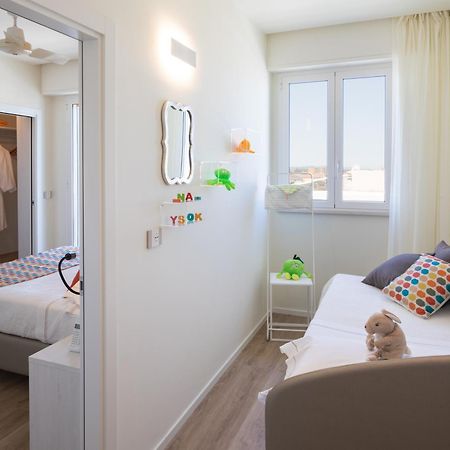 Una Hotels Imperial Beach Hotel Marotta Kültér fotó